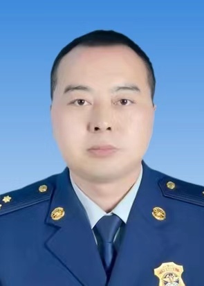 李明杰