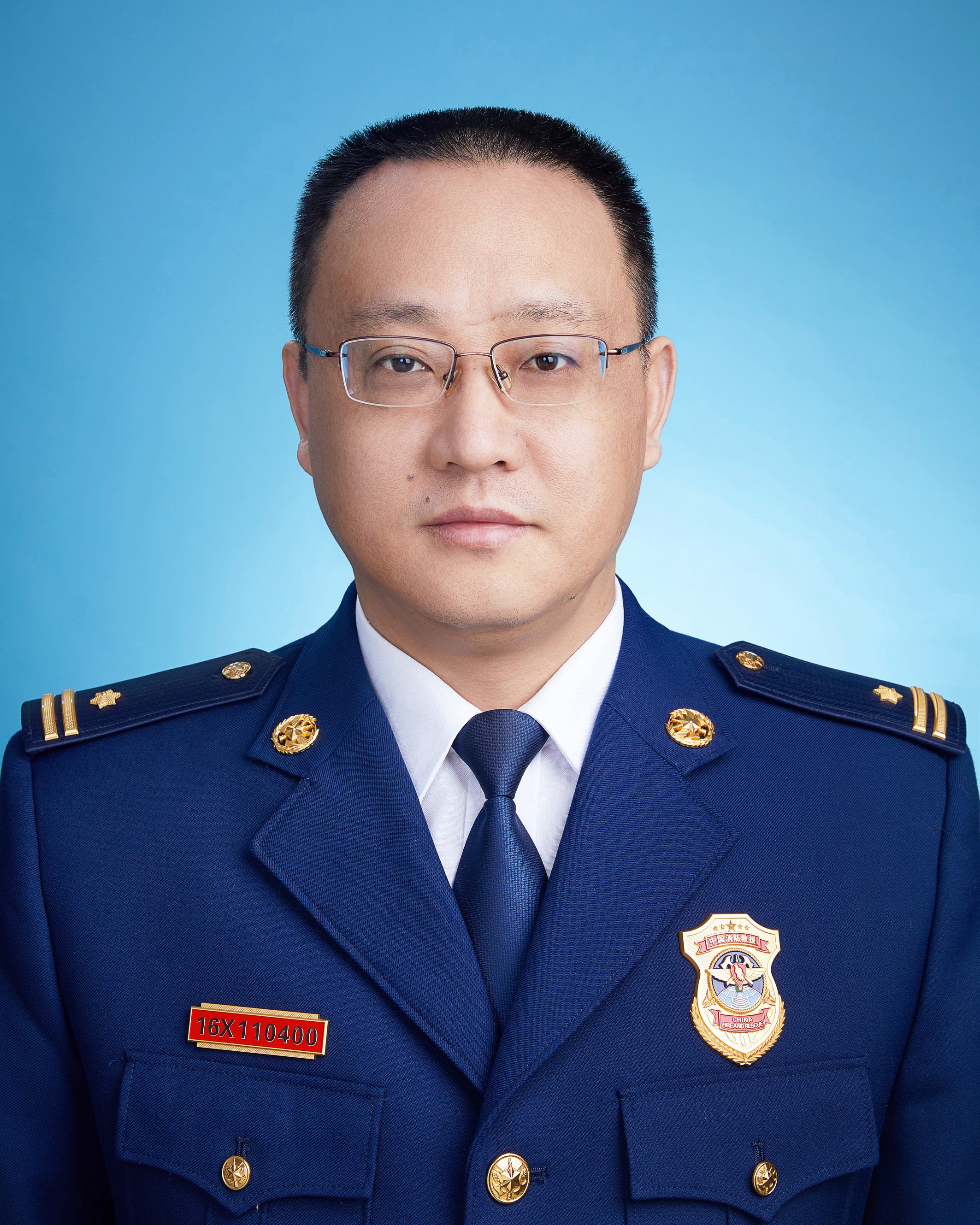 李伟峰